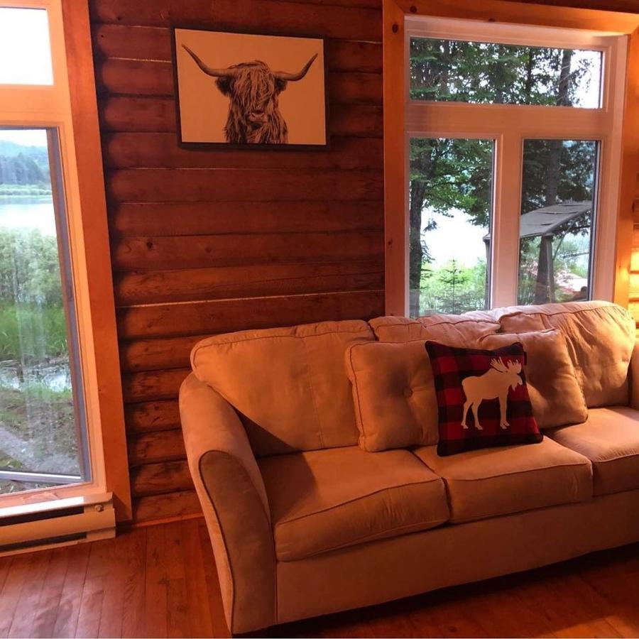 Le chalet au souvenir Bouchette Extérieur photo