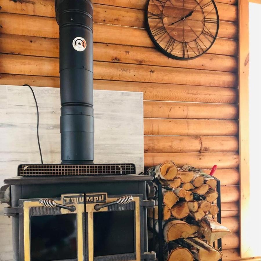 Le chalet au souvenir Bouchette Extérieur photo